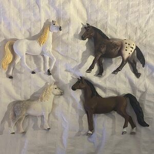 Schleich horse set of 4
